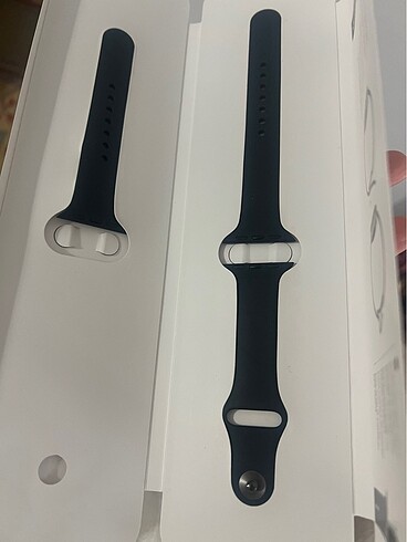 Apple midnight sport band