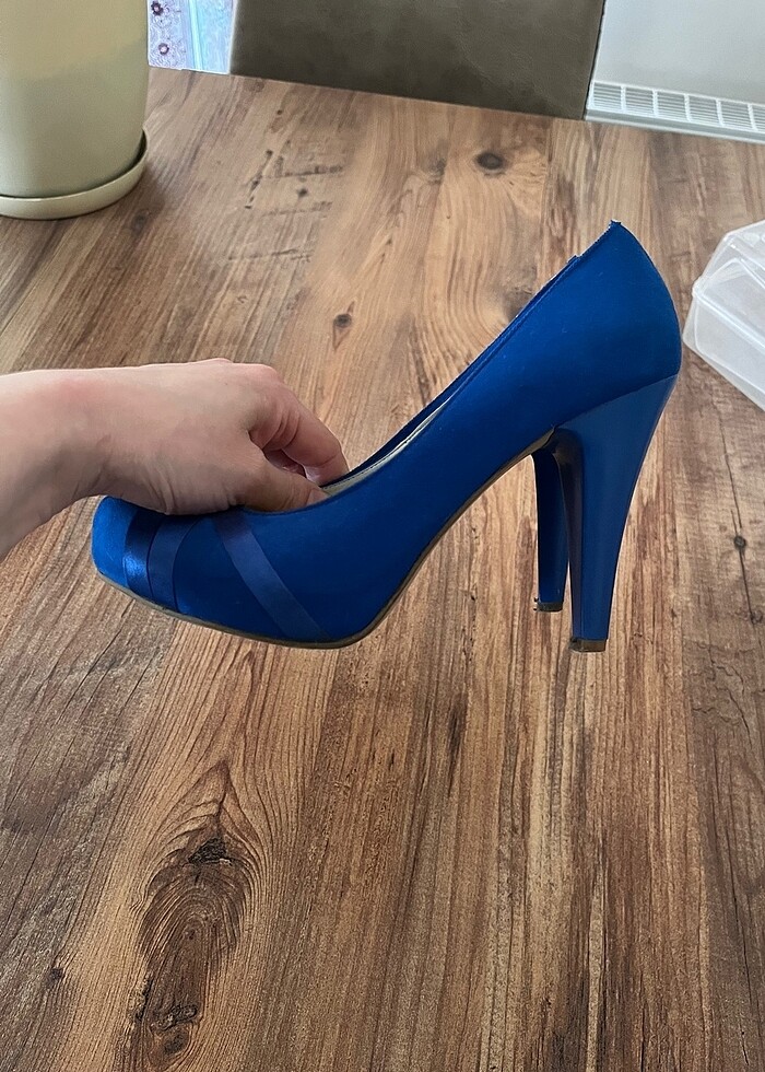 Saks mavisi topuklu ayakkabı - Görsel 3
