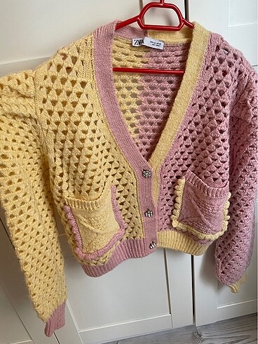 ZARA YÜN HIRKA