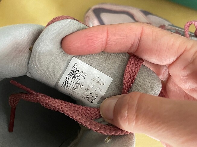 38,5 Beden pembe Renk New Balance 9060