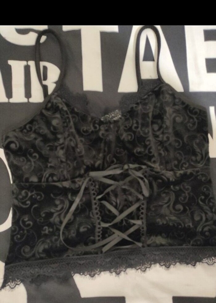 Gotik büstiyer - Görsel 2