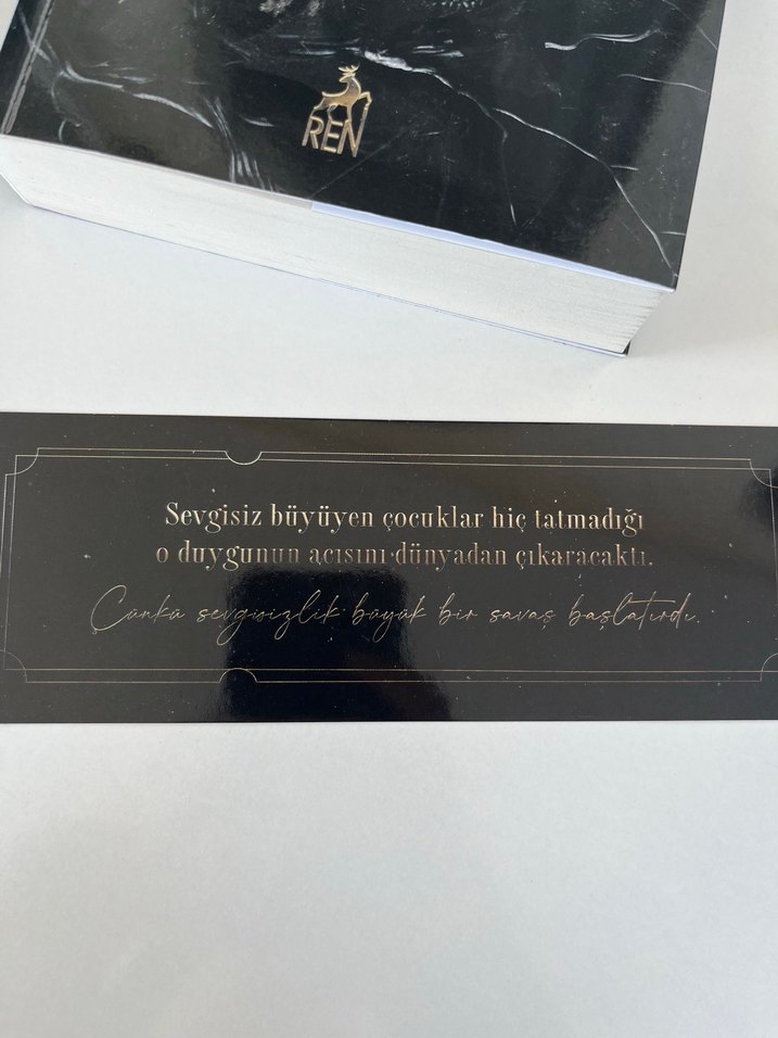 Bronz - Özge Naz Romanı - Görsel 4