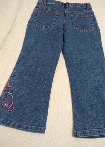 LC Waikiki Nakışlı Mavi Kız Kot Pantolon
