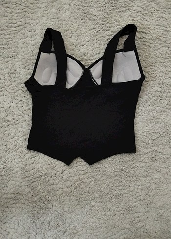 yurtdışından aldım ve beden olmadığını için satıyorum - Görsel 3