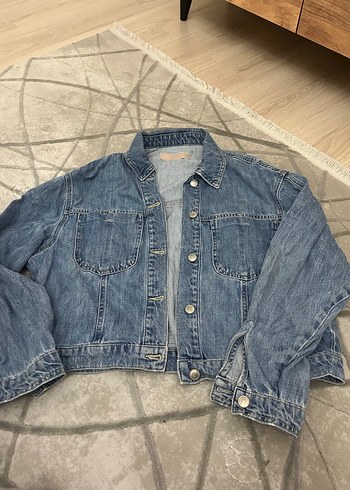 LC Waikiki l