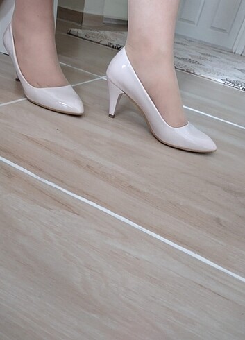 38 Beden Toluklu stiletto