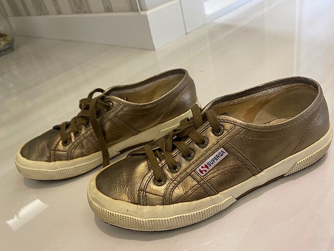 38 Beden altın Renk Superga ayakkabı