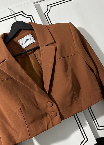 m Beden kahverengi Renk Düğmeli Kısa Kahverengi Kadın Blazer