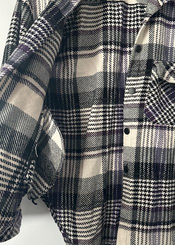 Ekoseli, düğmeli, uzun kollu kadın gömlek - Görsel 3