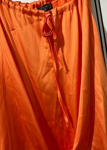 Turuncu Uzun Askılı Salaş Elbise - Görsel 3