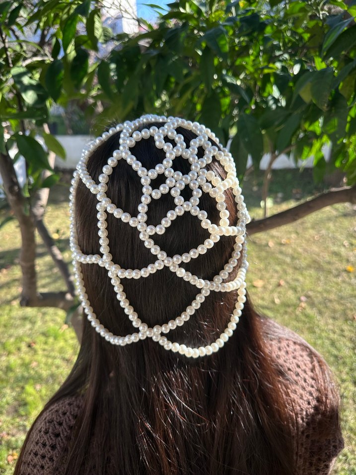 Boncuklu Beyaz Örgü Saç Aksesuarı - Görsel 2