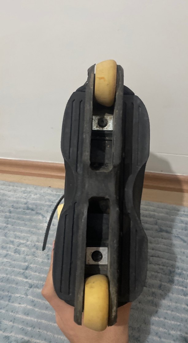 Beyaz Siyah Erkek Patenleri - Görsel 5