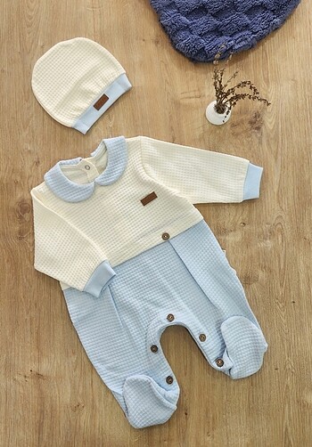 Diğer PREMİUM BEBE YAKA ŞAPKALI TULUM SET