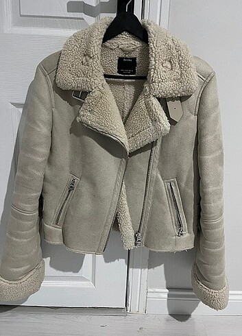 Bershka biker mont