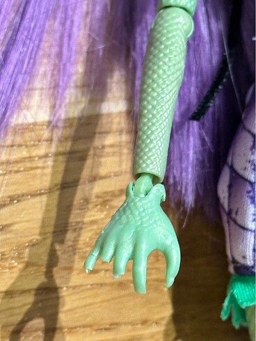 Beden monster high bebeği