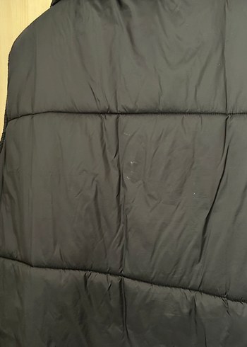 LC Waikiki Düğmeli Siyah Yelek, Salaş Kesim, Yüksek Yaka
