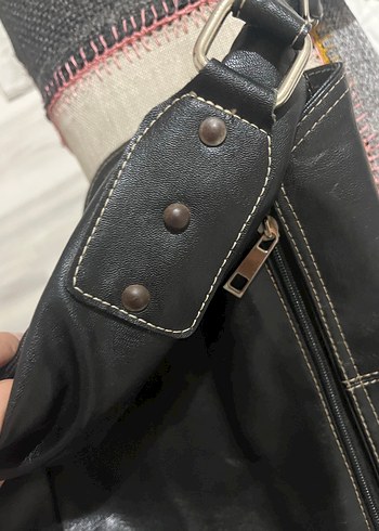 Beden siyah Renk Fermuarlı Siyah Deri Biker Kadın Çanta