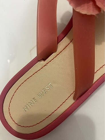 38 Beden Nine West parmak arası terlik