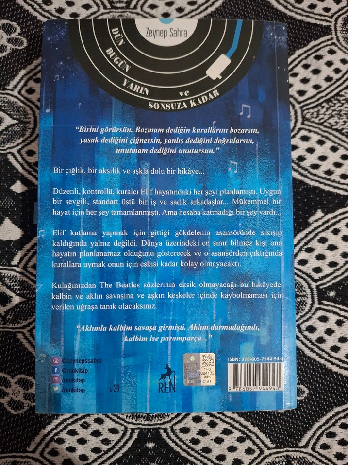 Dün, Bugün, Yarın ve Sonsuza Kadar - Zeynep Sahra - Görsel 2