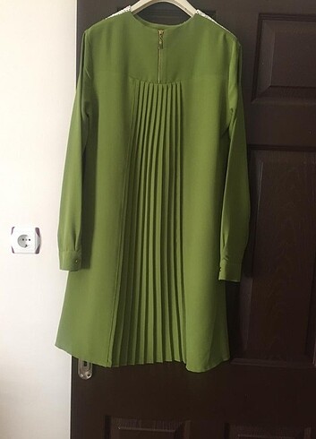 Tuğba&Venn Yakası dantelli tunik