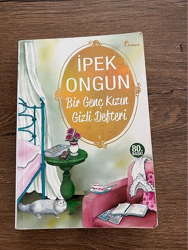 İpek Ongun (Bir genç kızın gizli defteri)