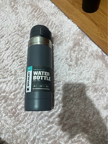 Stanley water bottle 1 litre