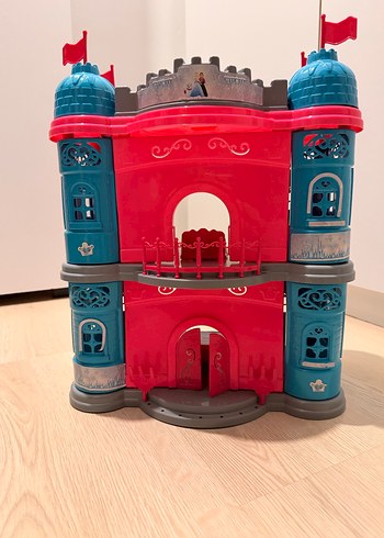 Buzlar Ülkesi Şato - Görsel 5