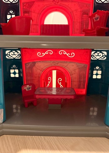 Buzlar Ülkesi Şato - Görsel 4