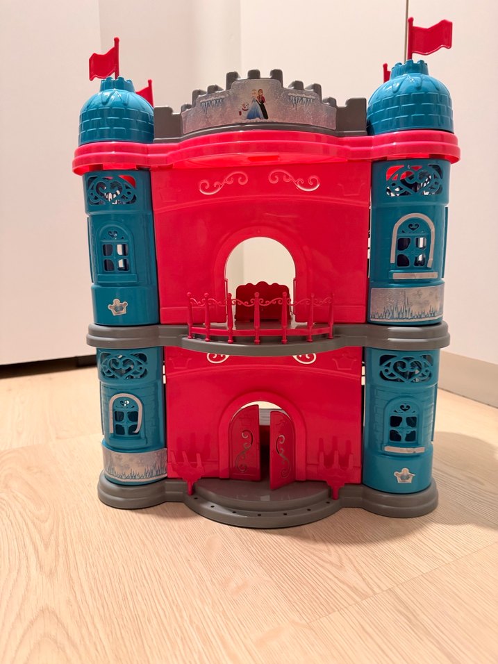 Buzlar Ülkesi Şato - Görsel 5