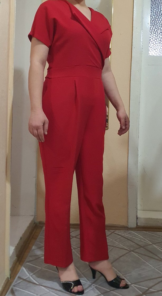 Kırmızı V Yakalı Kadın Midi Tulum - Görsel 2