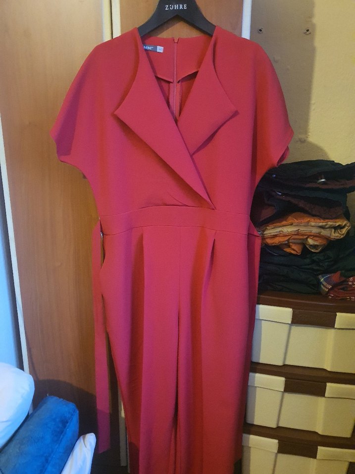 Kırmızı V Yakalı Kadın Midi Tulum - Görsel 5