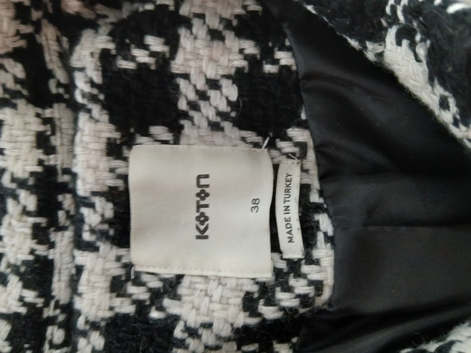 Düğmeli Gri Kareli Midi Kadın Kaban - Görsel 4