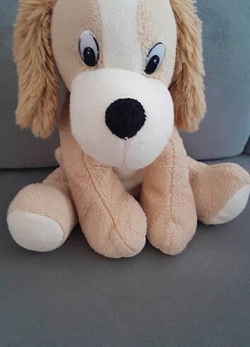 Peluş oyuncak köpüş
