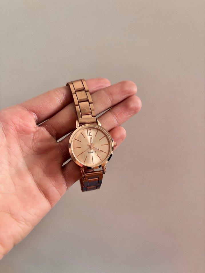 Bej Parlak Kadın Kol Saati - Görsel 4