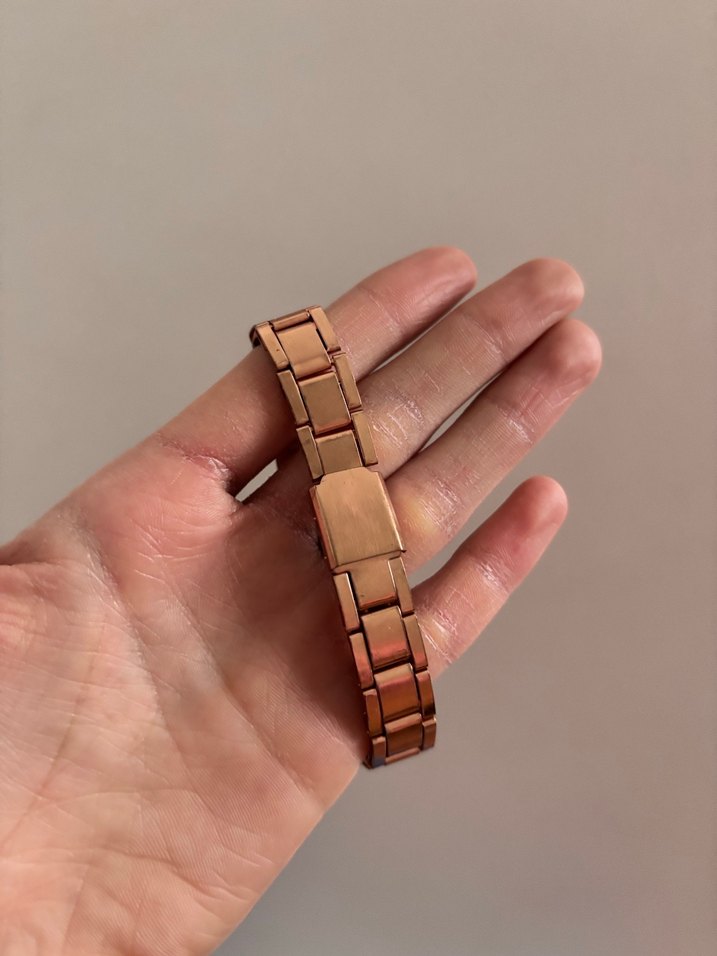 Bej Parlak Kadın Kol Saati - Görsel 3