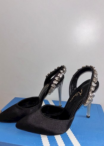 Siyah Stiletto Taşlı Kadın Ayakkabı - Görsel 5