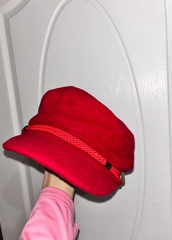 Düğmeli Kırmızı Süet Kadın Şapka - Görsel 3