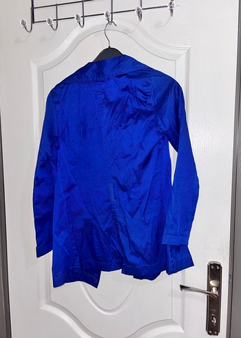 Mavi Düğmeli Kadın Trençkot - Görsel 3