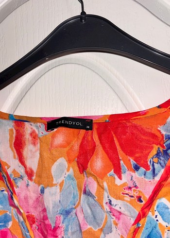 Renkli Bağlama Desenli Bohem Bluz ve Mini Etek - Görsel 3