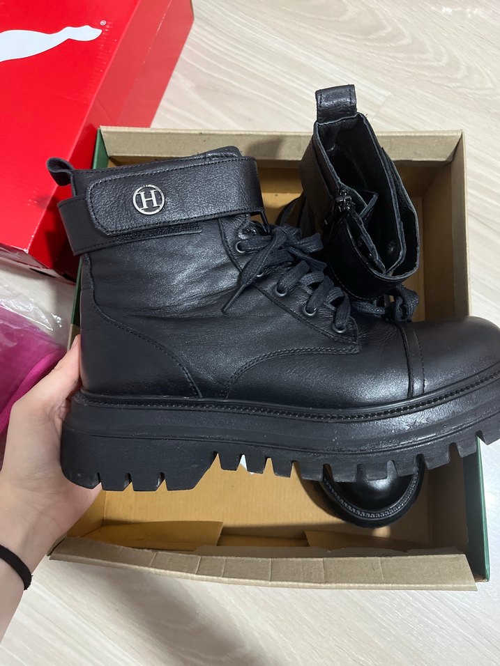 Kadın Siyah Platform Topuklu Lastik Bot - Görsel 2