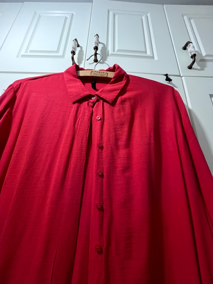 Düğmeli Narçiçeği Kadın Tunik Gömlek - Görsel 4