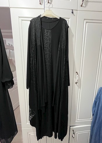 Siyah Uzun Kollu Rahat Kesim Pelerinli Kadın Elbise - Görsel 2