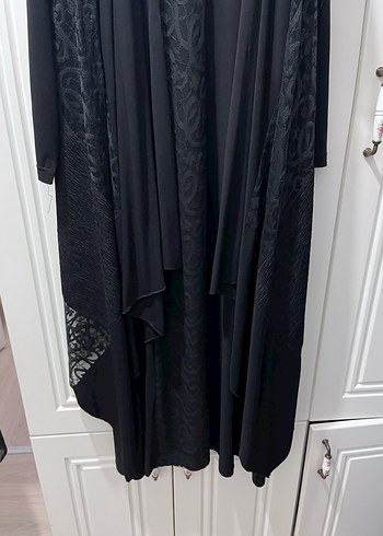 Siyah Uzun Kollu Rahat Kesim Pelerinli Kadın Elbise - Görsel 3