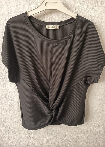 Siyah Kısa Kollu Tişört