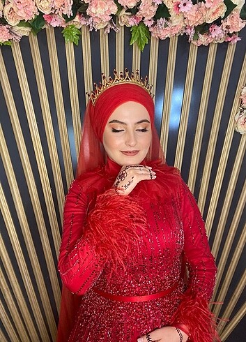 Tesettür kırmızı kınalık abiye