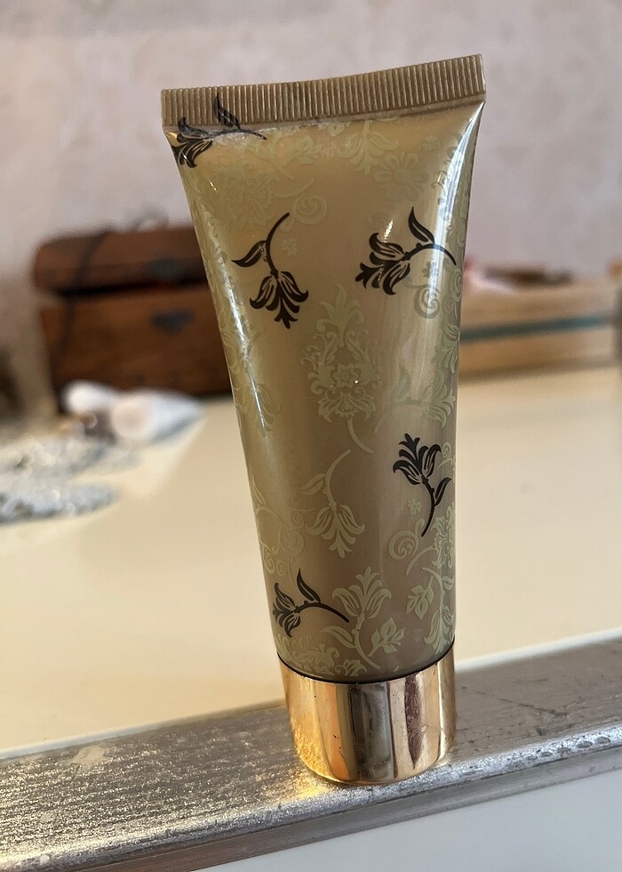 Bloomfields vücut losyonu - Görsel 2