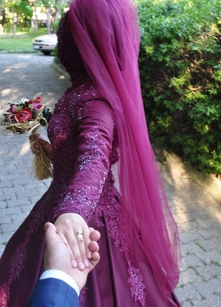 nişan kıyafeti