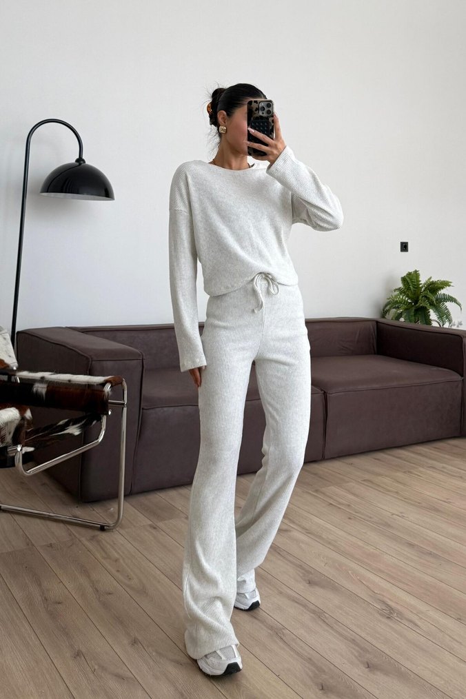 Gri Örgü Kadın Rahat Takım - Görsel 2