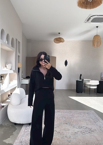 Gri V Yakalı Kadın Triko Takım - Görsel 3