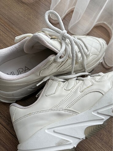 40 Beden beyaz Renk Spor ayakkabı